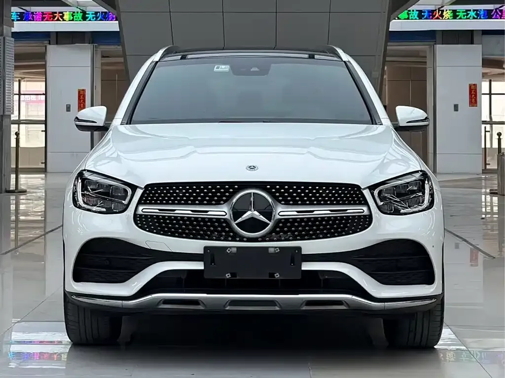 Mercedes-Benz GLC — фото 1