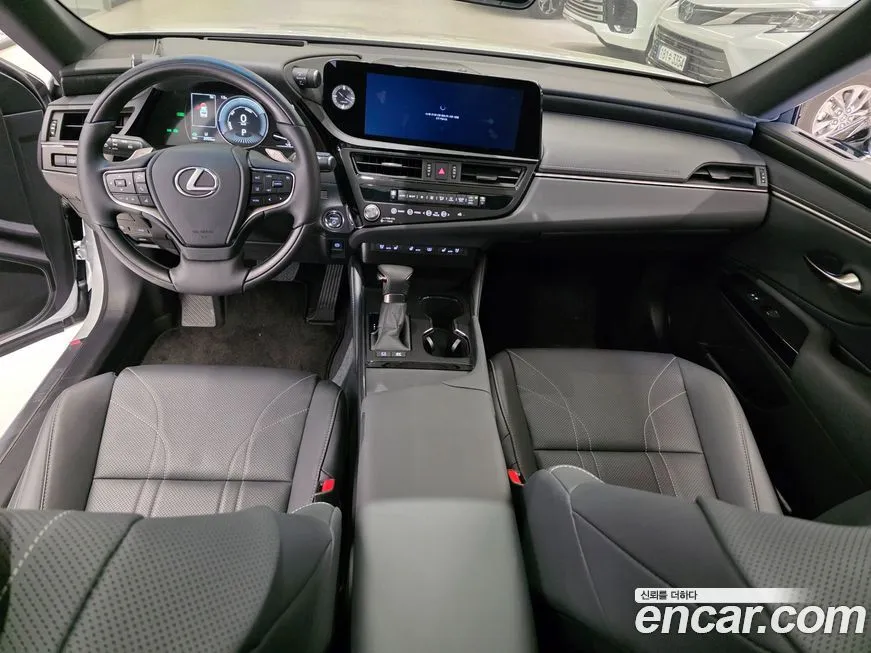 Lexus ES 2026 из KR, фото 9