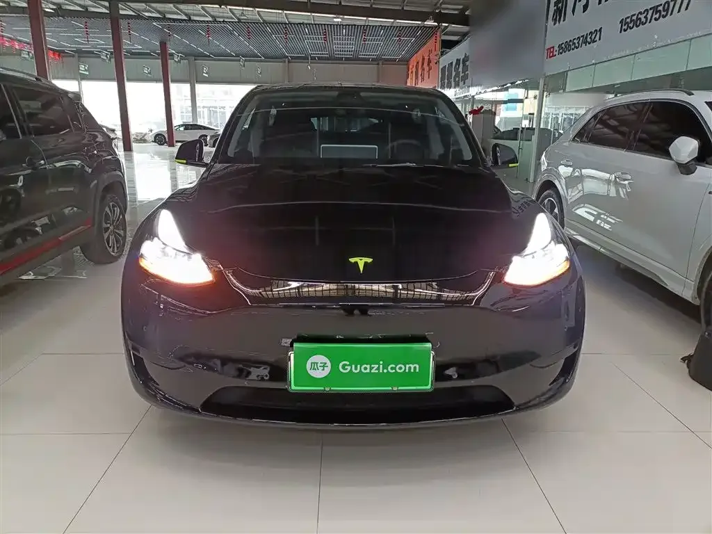 Tesla Model Y 2023 из CN, фото 5