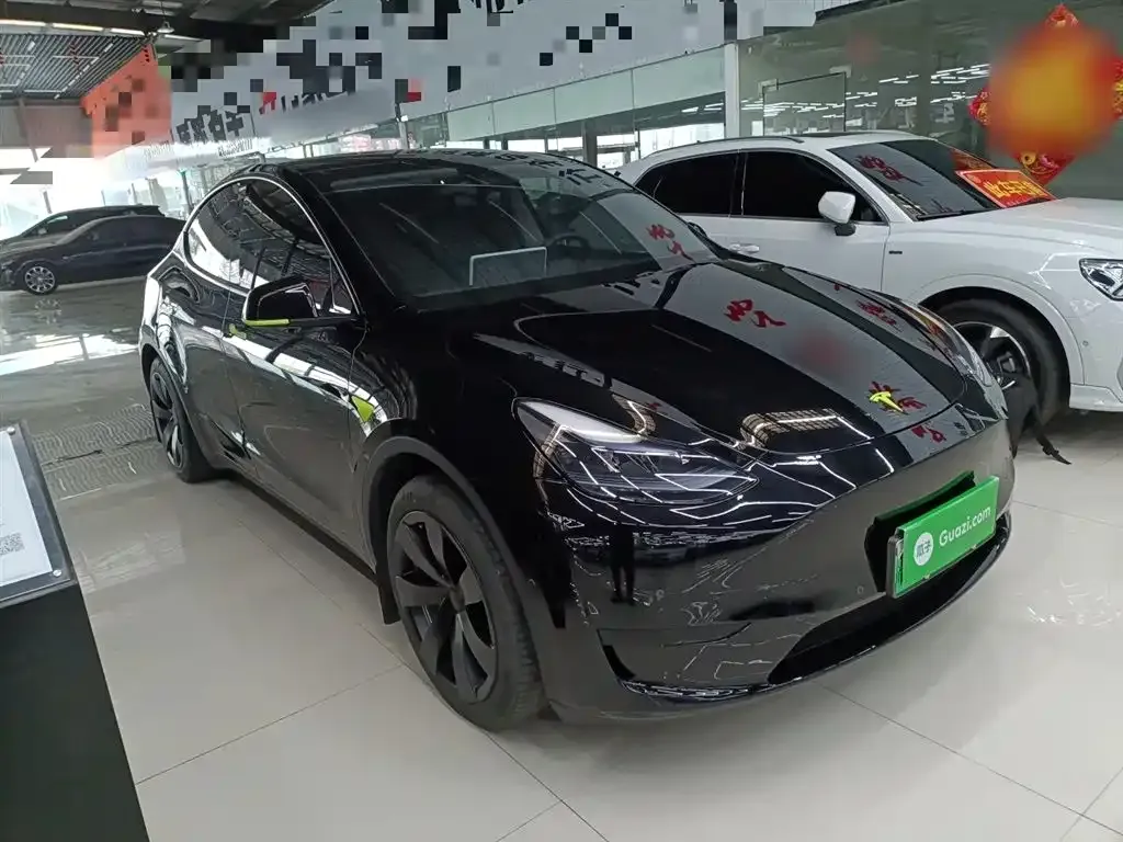 Tesla Model Y 2023 из CN, фото 2