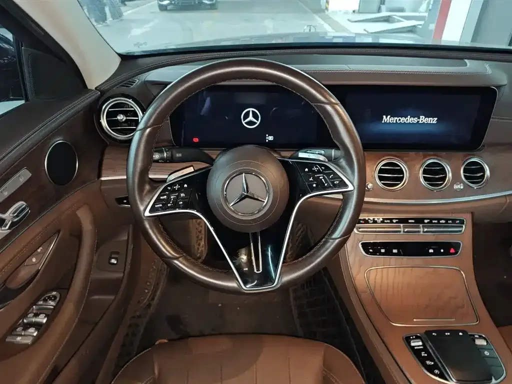 Mercedes-Benz E-Class 2023 из CN, фото 7