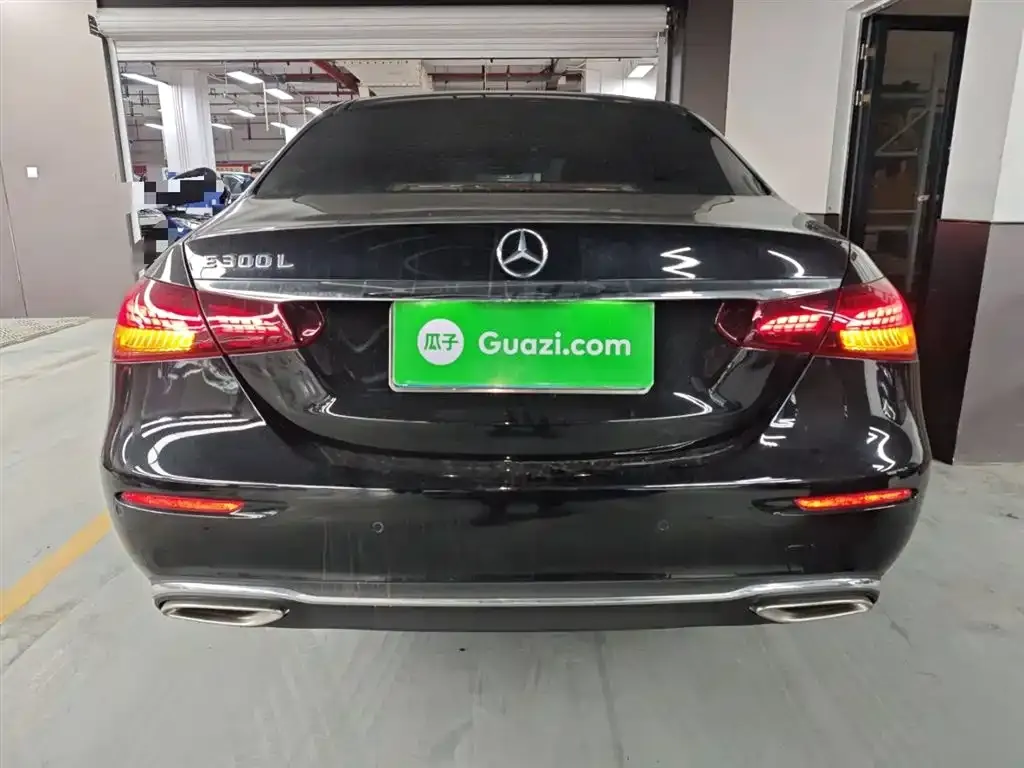 Mercedes-Benz E-Class 2023 из CN, фото 2