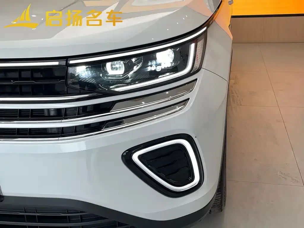 Volkswagen Tavendor 2023 из CN, фото 10