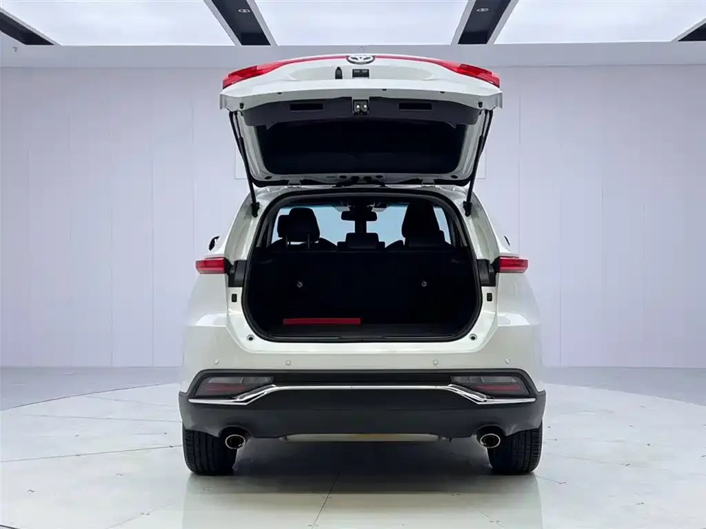 Toyota Harrier 2022 из CN, фото 7