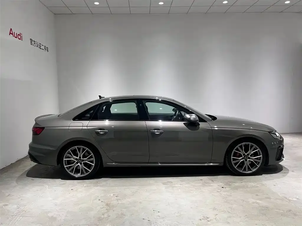 Audi S4 2024 из CN, фото 3