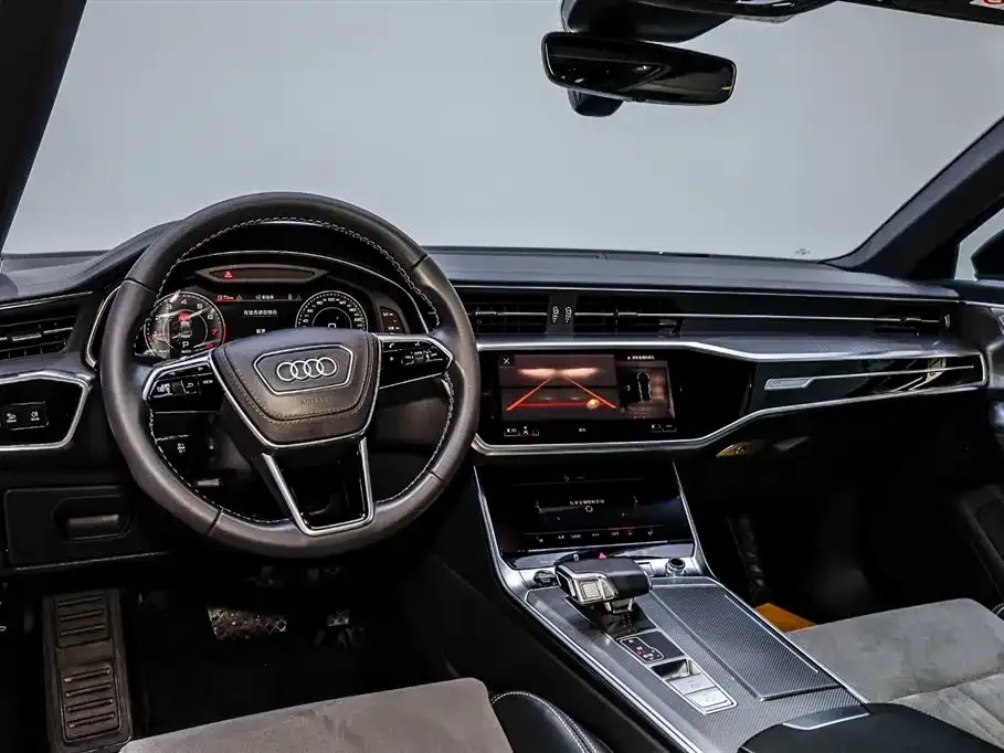 Audi A6L — фото 8