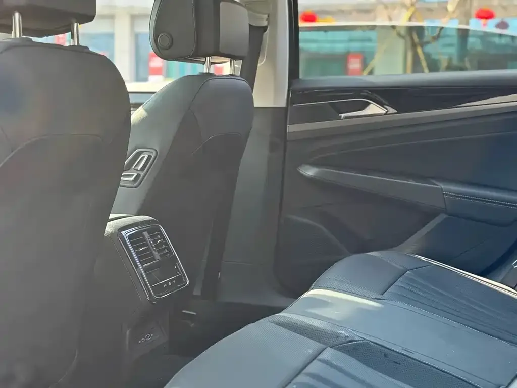 Volkswagen Passat — фото 3