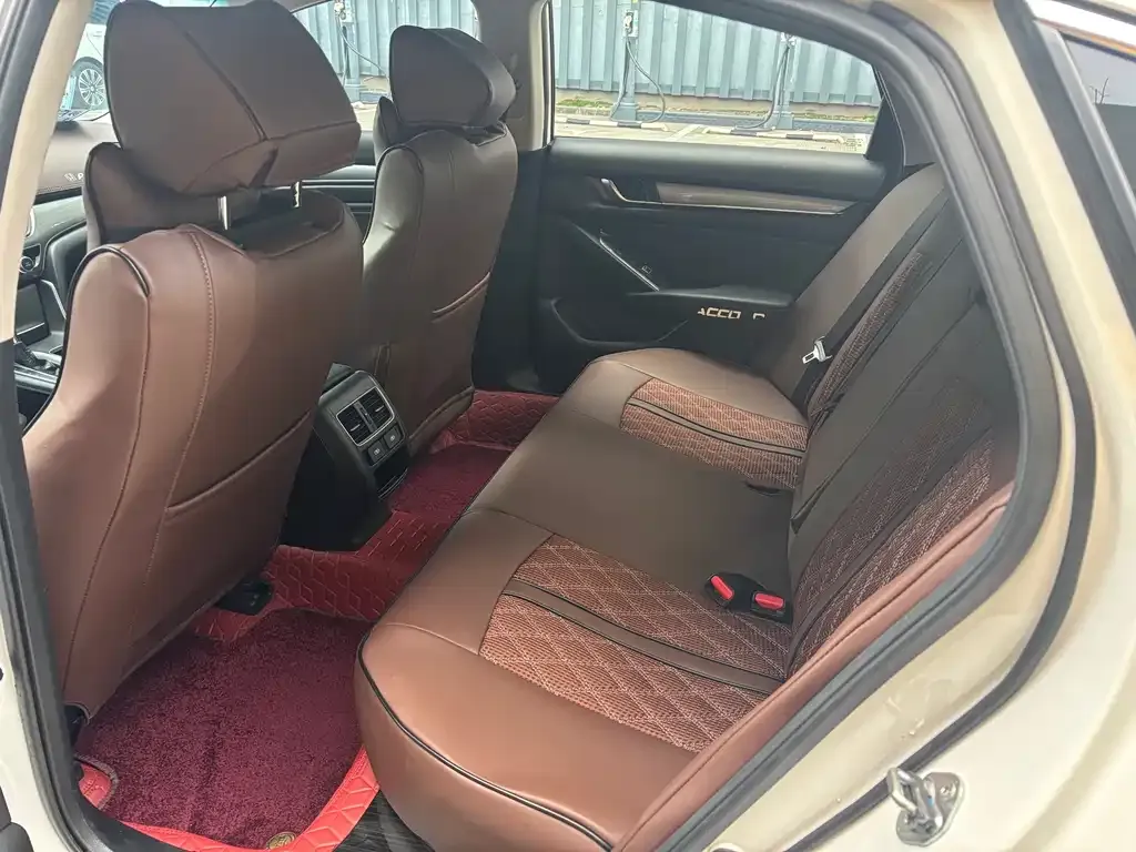 Honda Accord 2021 из CN, фото 4