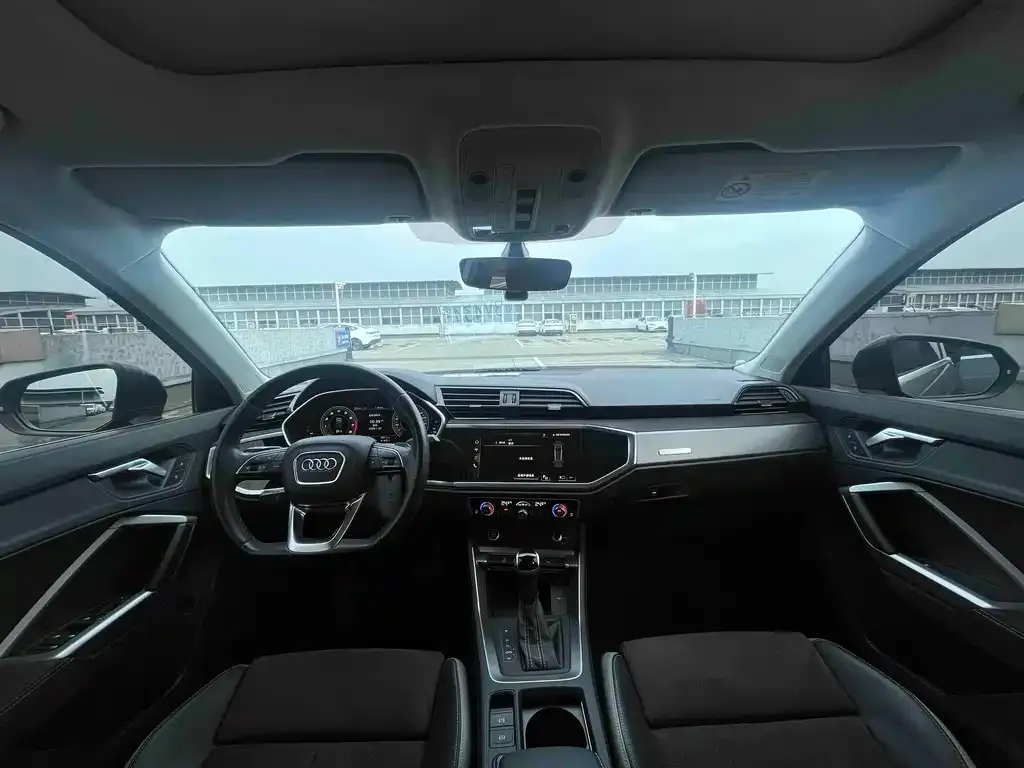 Audi Q3 2022 из CN, фото 7