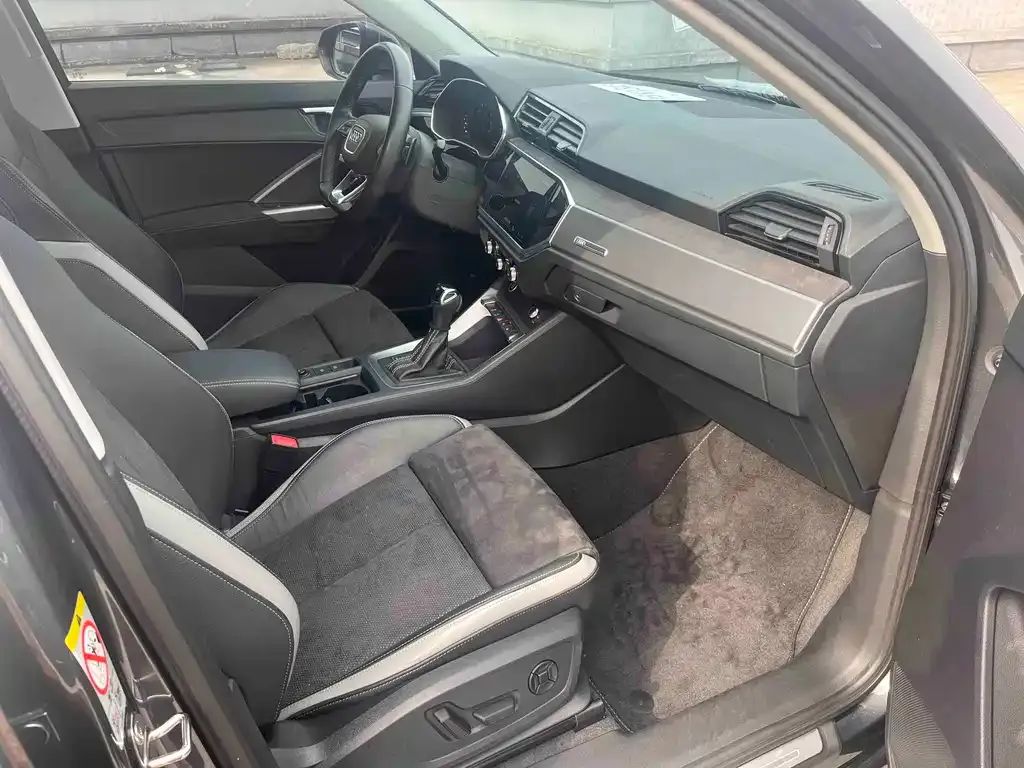 Audi Q3 2022 из CN, фото 9