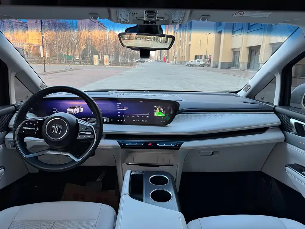 Buick GL8 Hybrid 2024 из CN, фото 4