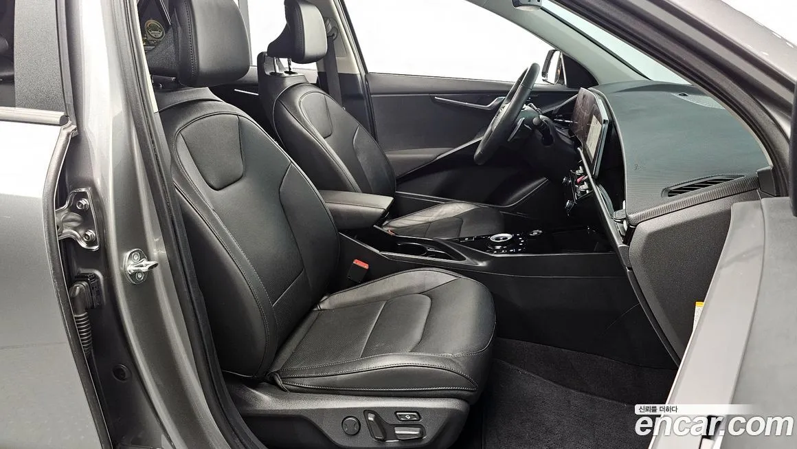 Kia Niro — фото 10