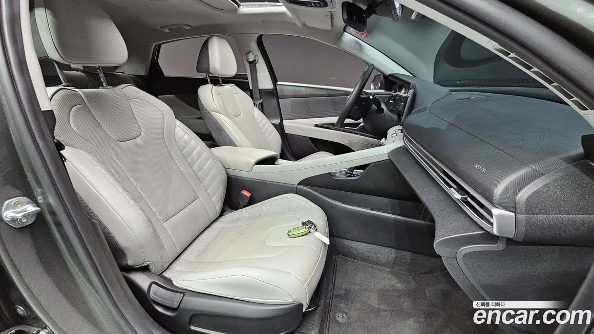 Hyundai AVANTE — фото 8