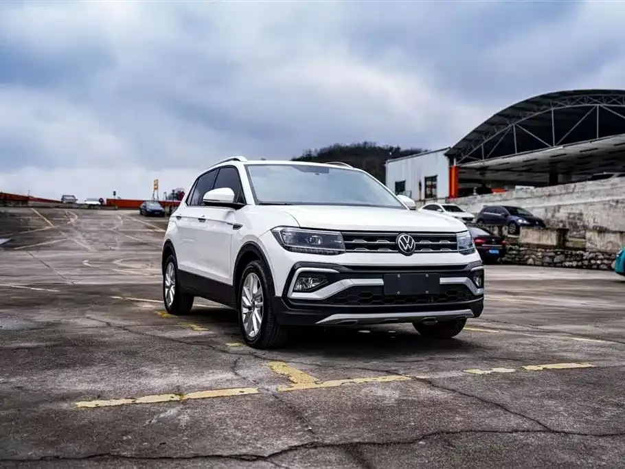Volkswagen T-Cross — фото 10