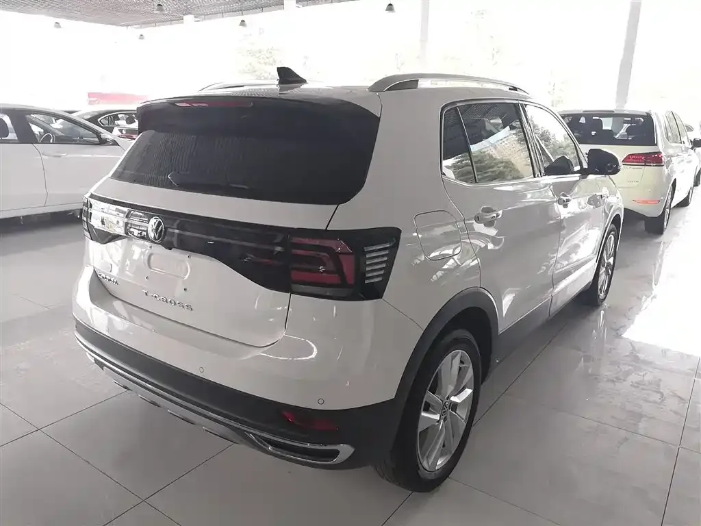 Volkswagen T-Cross — фото 6
