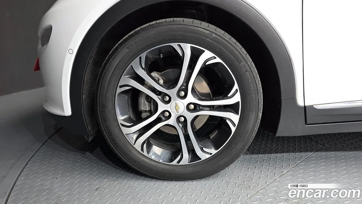 Chevrolet (GM Daewoo) Bolt EV 2021 из KR, фото 10