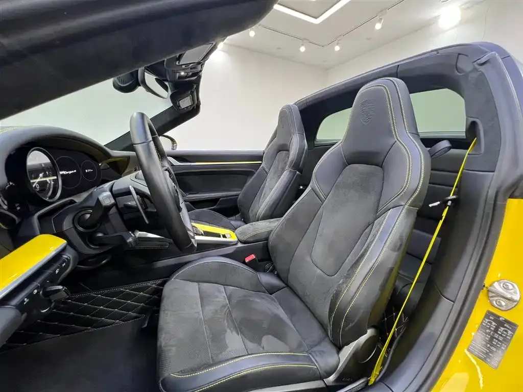 Porsche 911 2022 из CN, фото 5