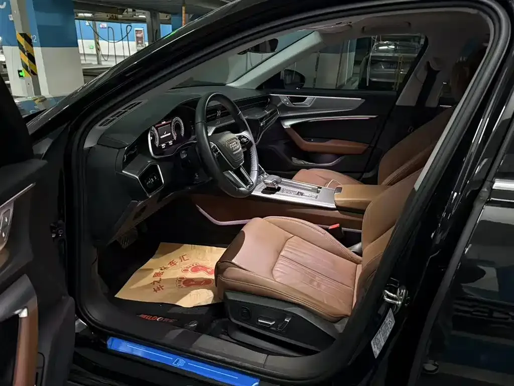 Audi A6L 2024 из CN, фото 6