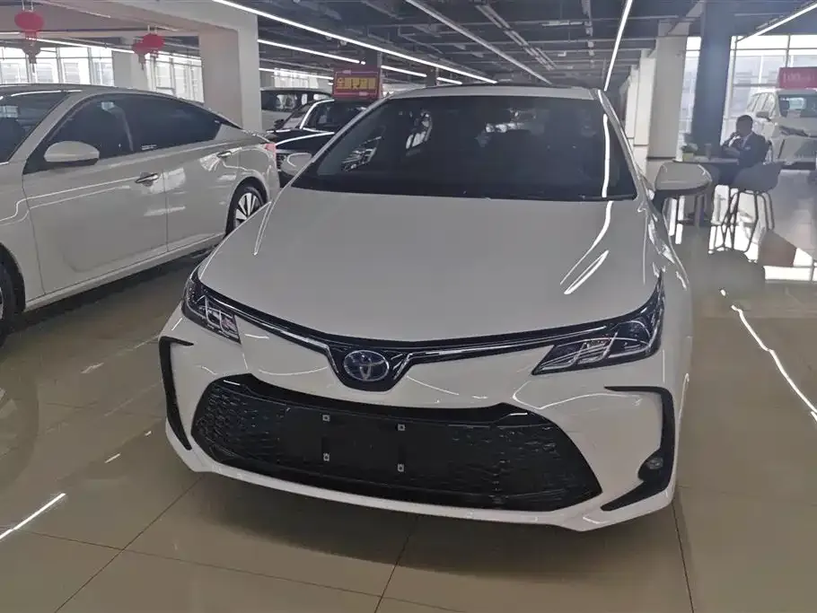 Toyota Corolla 2025 из CN, фото 8