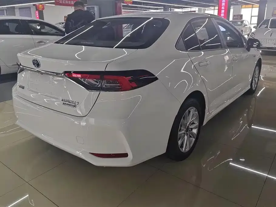 Toyota Corolla 2025 из CN, фото 7