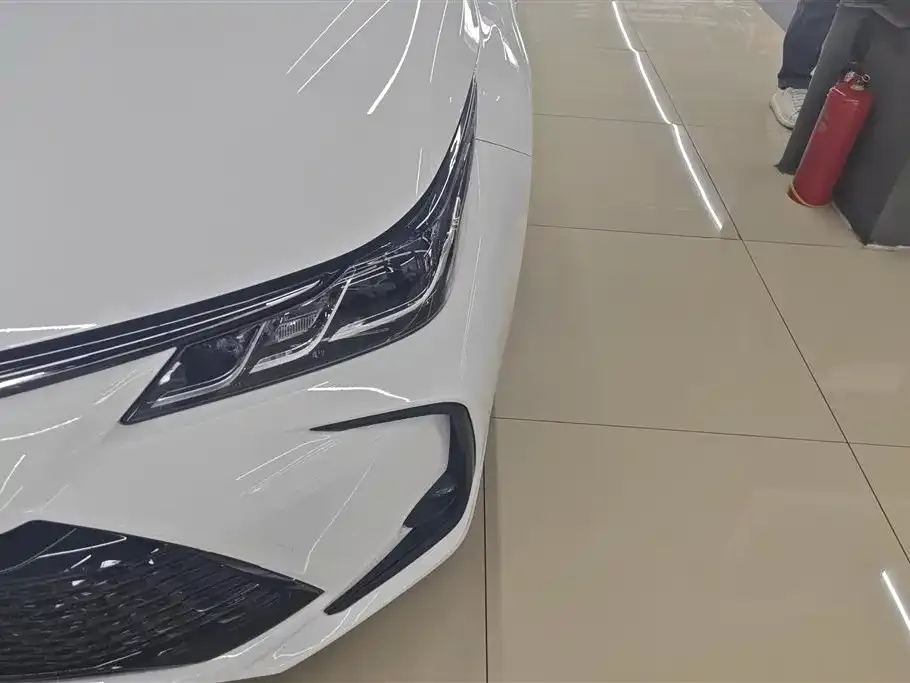 Toyota Corolla 2025 из CN, фото 3