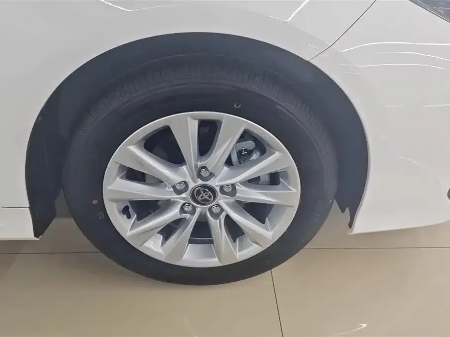 Toyota Corolla 2025 из CN, фото 9