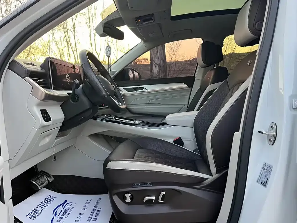 Volkswagen Tavendor 2023 из CN, фото 2