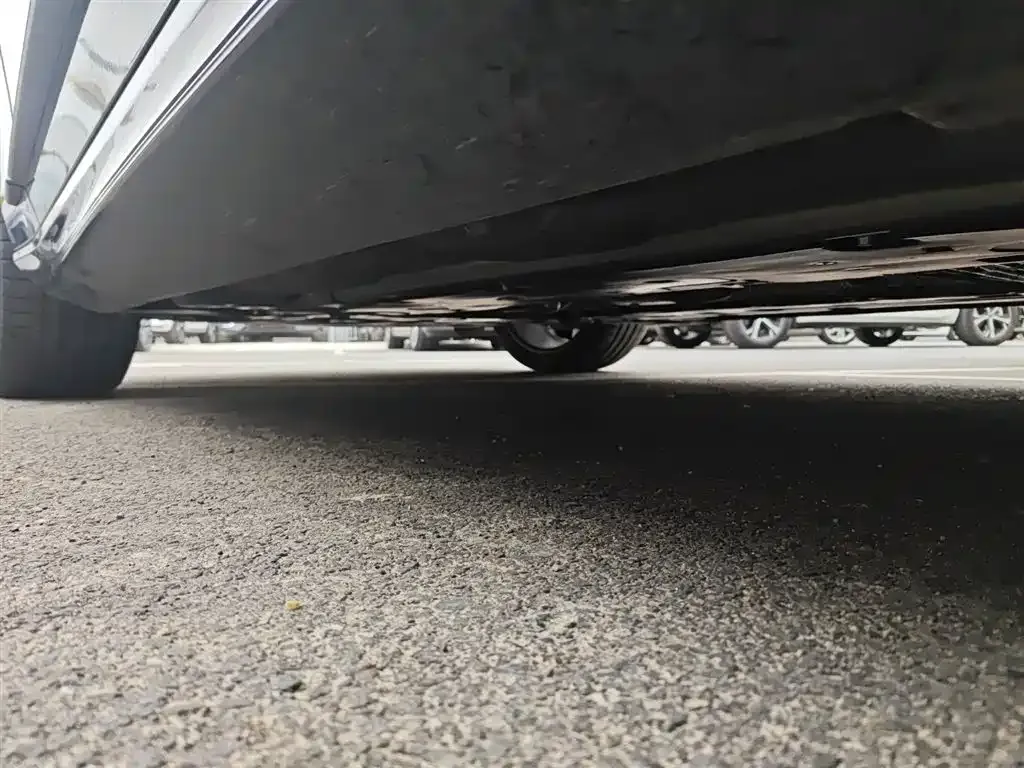 Volvo S90 2025 из CN, фото 10