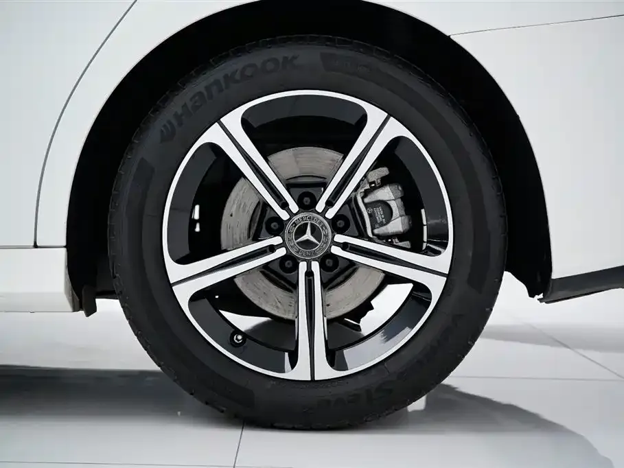 Mercedes-Benz A-Class 2023 из CN, фото 7