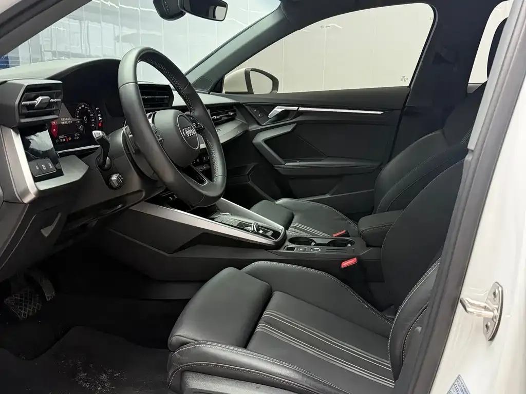 Audi A3 2022 из CN, фото 5