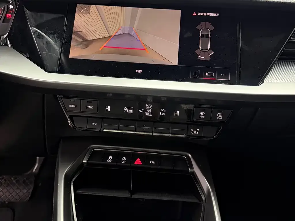 Audi A3 2022 из CN, фото 2