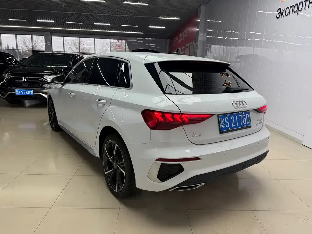 Audi A3 2022 из CN, фото 7