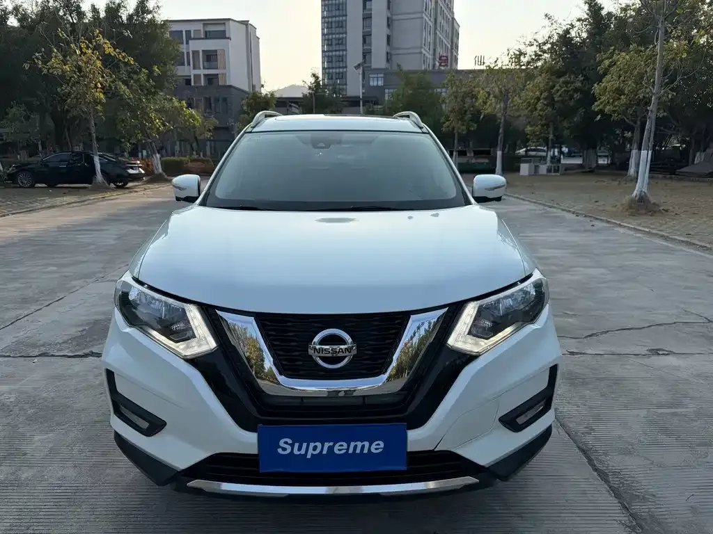 Nissan X-Trail 2021 из CN, фото 2