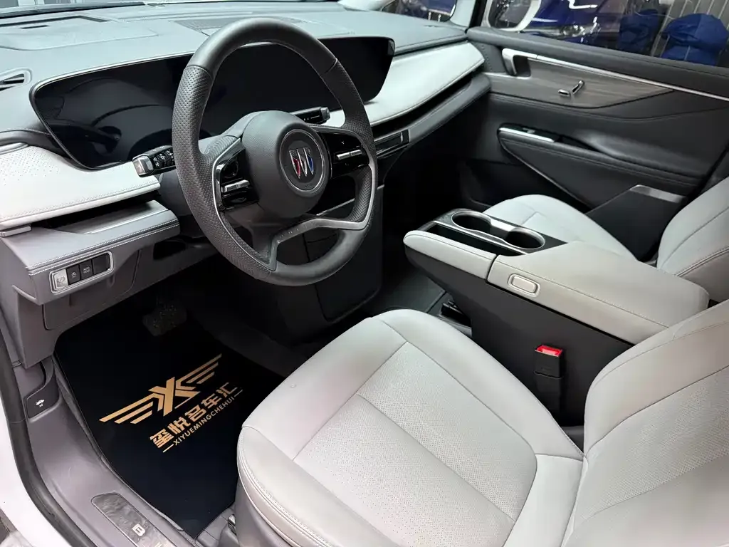 Buick GL8 2025 из CN, фото 4