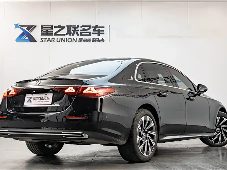 Mercedes-Benz E-Class 2025 из CN, фото 8