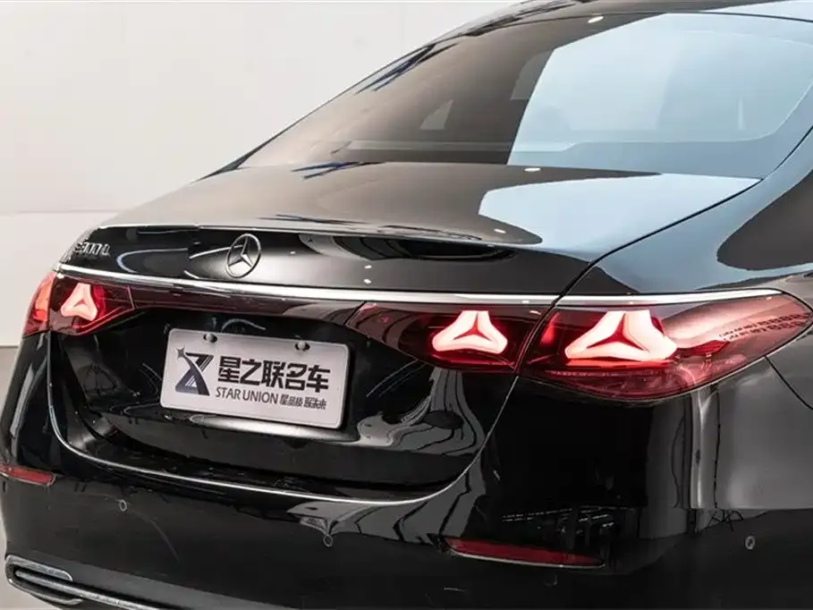 Mercedes-Benz E-Class 2025 из CN, фото 10