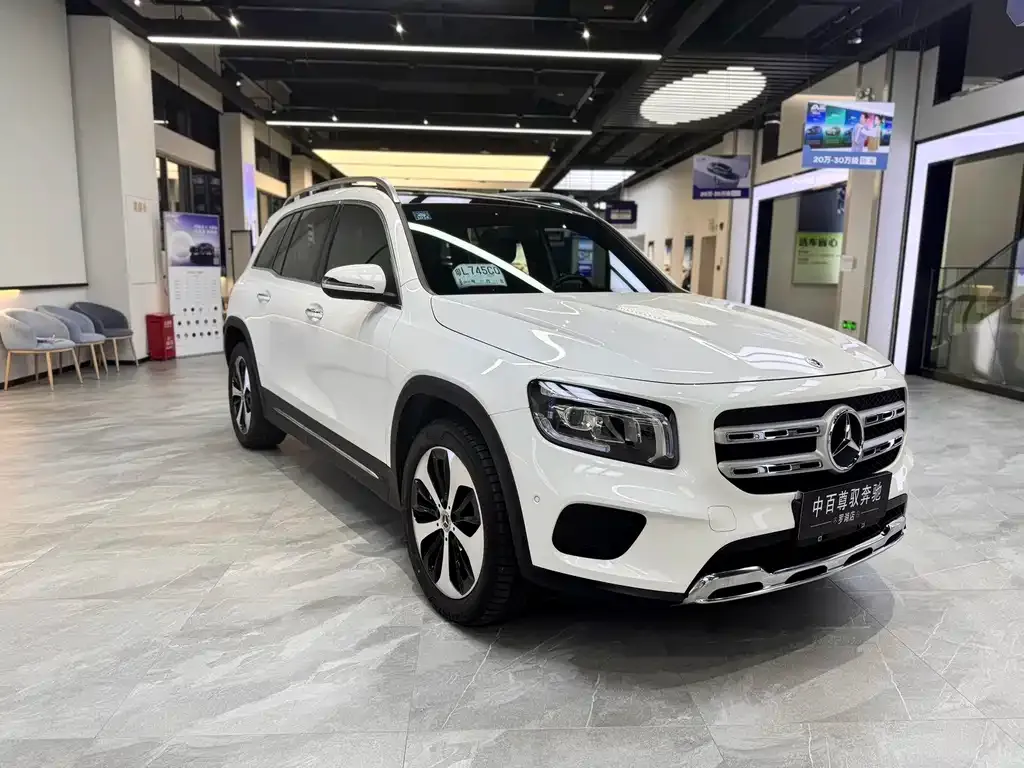 Mercedes-Benz GLB — фото 5
