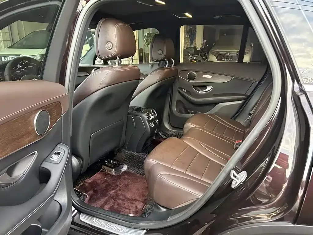 Mercedes-Benz GLC 2022 из CN, фото 9