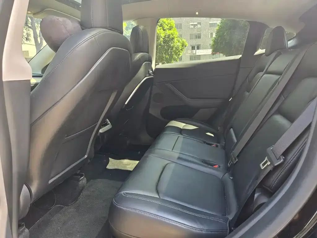 Tesla Model Y 2022 из CN, фото 9