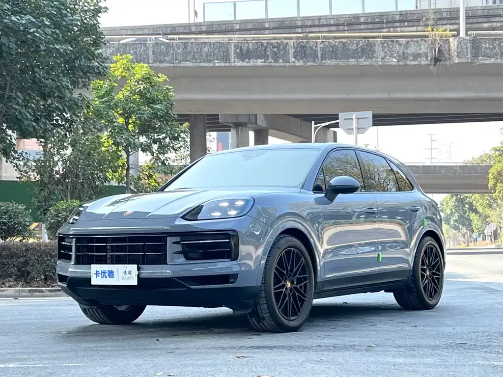 Porsche Cayenne 2024 из CN, фото 1
