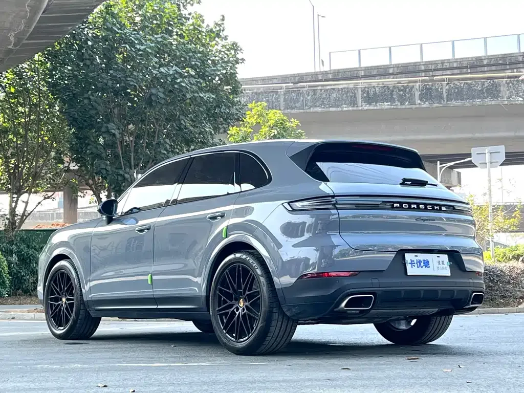 Porsche Cayenne 2024 из CN, фото 10
