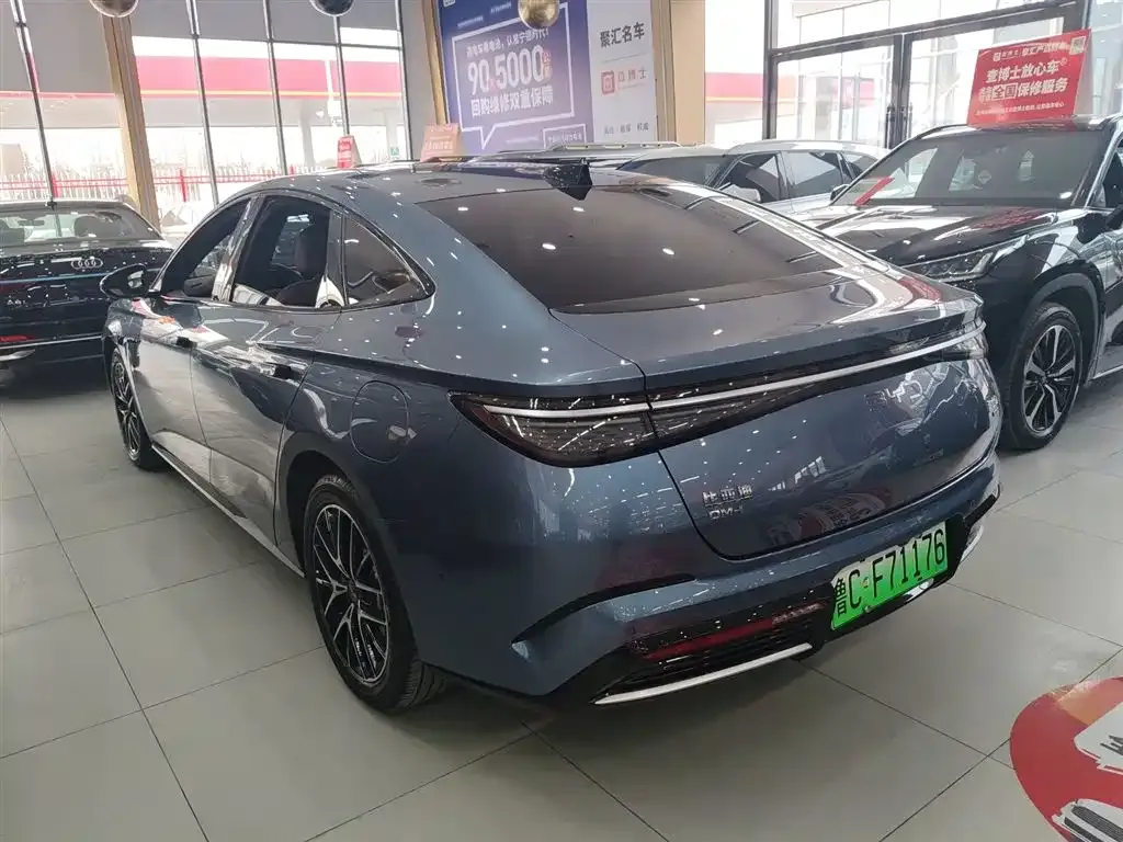 BYD Seal 07 DM-i 2025 из CN, фото 2