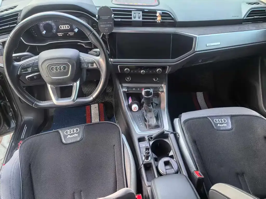 Audi Q3 2021 из CN, фото 3