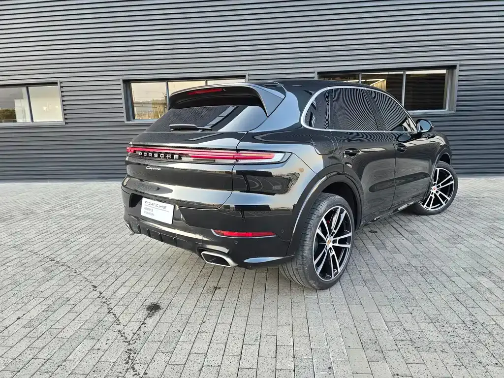 Porsche Cayenne 2025 из CN, фото 10