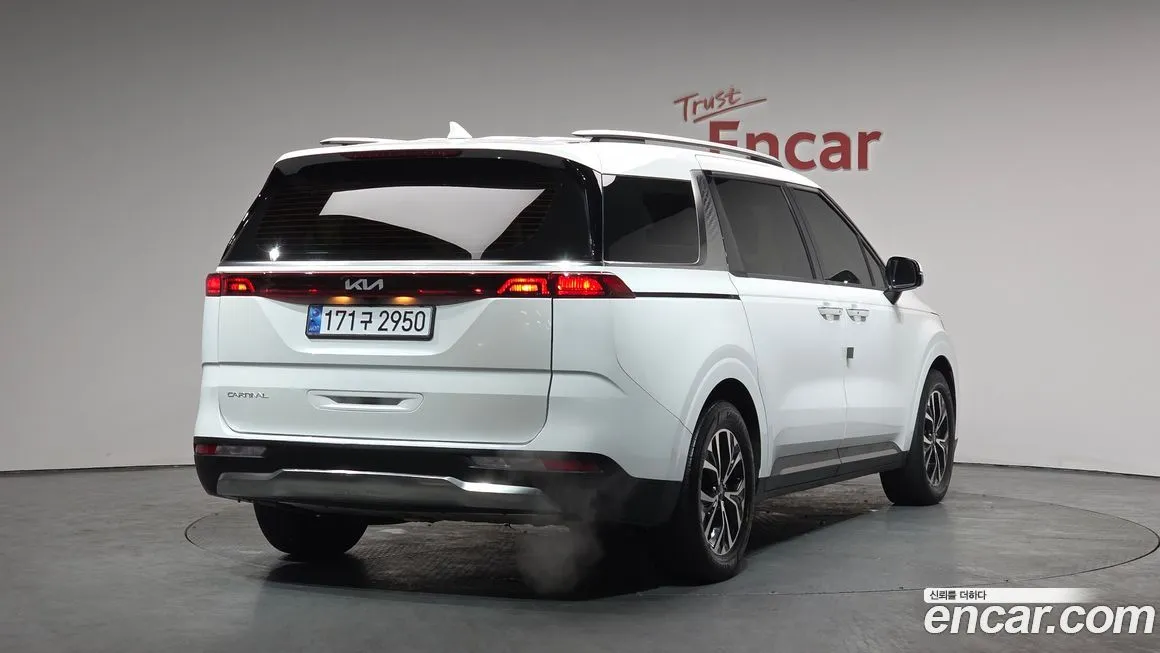 Kia Carnival 2023 из KR, фото 5