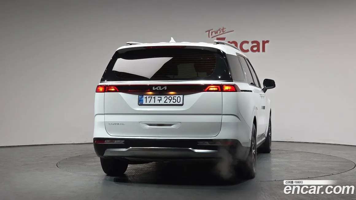 Kia Carnival 2023 из KR, фото 4