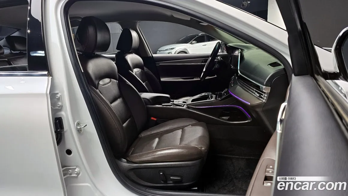 Hyundai Grandeur 2021 из KR, фото 2