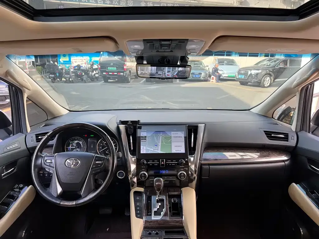 Toyota Vellfire 2022 из CN, фото 5
