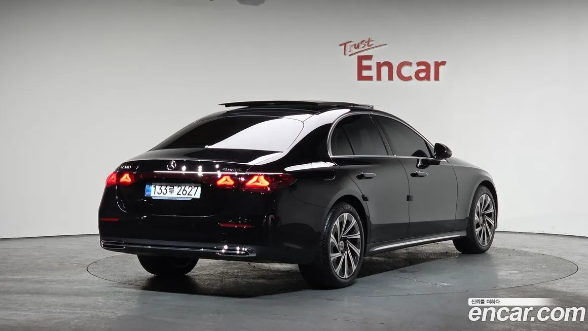 Mercedes-Benz E-Class 2025 из KR, фото 3