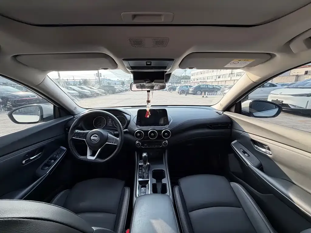 Nissan Sylphy 2022 из CN, фото 2